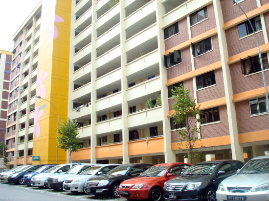 Yishun Avenue 5 thumbnail photo